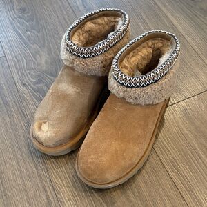 UGG Tan Shearling Ankle Boots